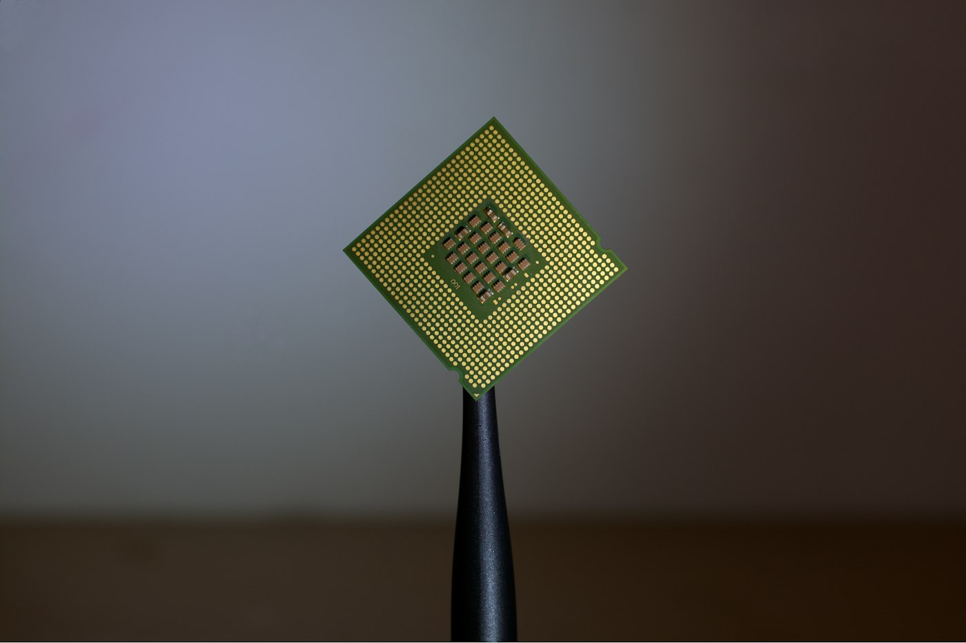 Semiconductor & Hardware case study